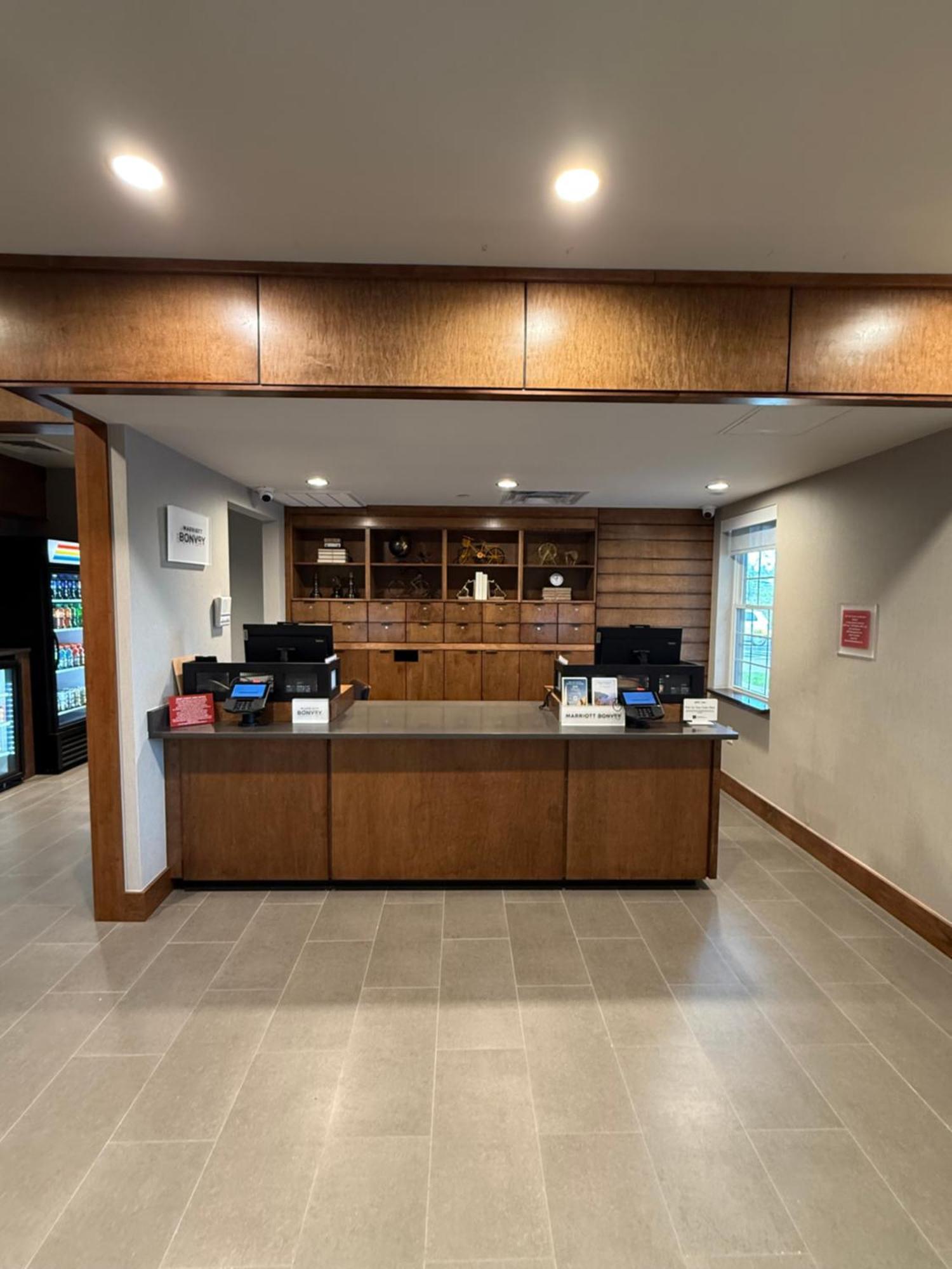 Four Points By Sheraton Bedford Manchester Airport Exterior foto